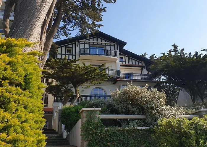 아파트 Les Cigales *